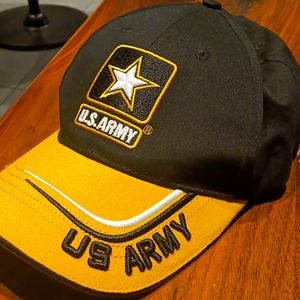 U.S. ARMY Raised Logo Baseball Cap Adjustable NWOT